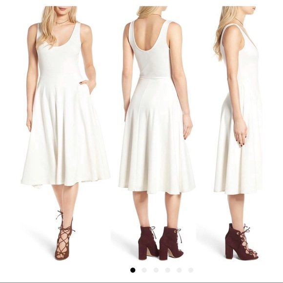 Beautiful off white midi with pockets! - Picture 2 of 4